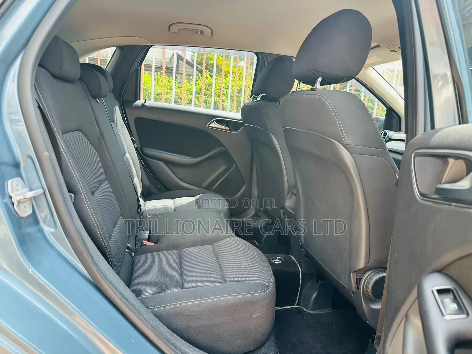 Mercedes-Benz B-Class 2012 Blue