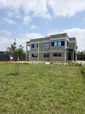 5bdrm Maisonette in Karen West 1/2 Acre, Oloolua for rent