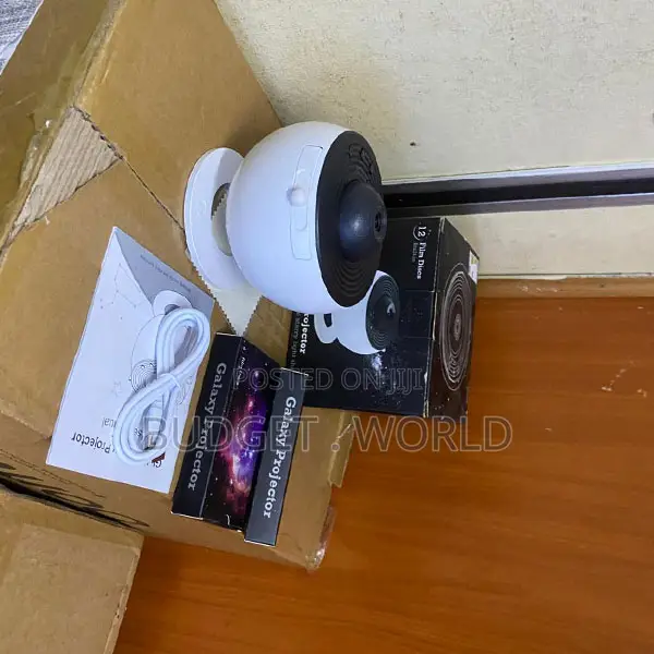 TY01 Star Projector Night Lamp With Rotating Galaxy Display