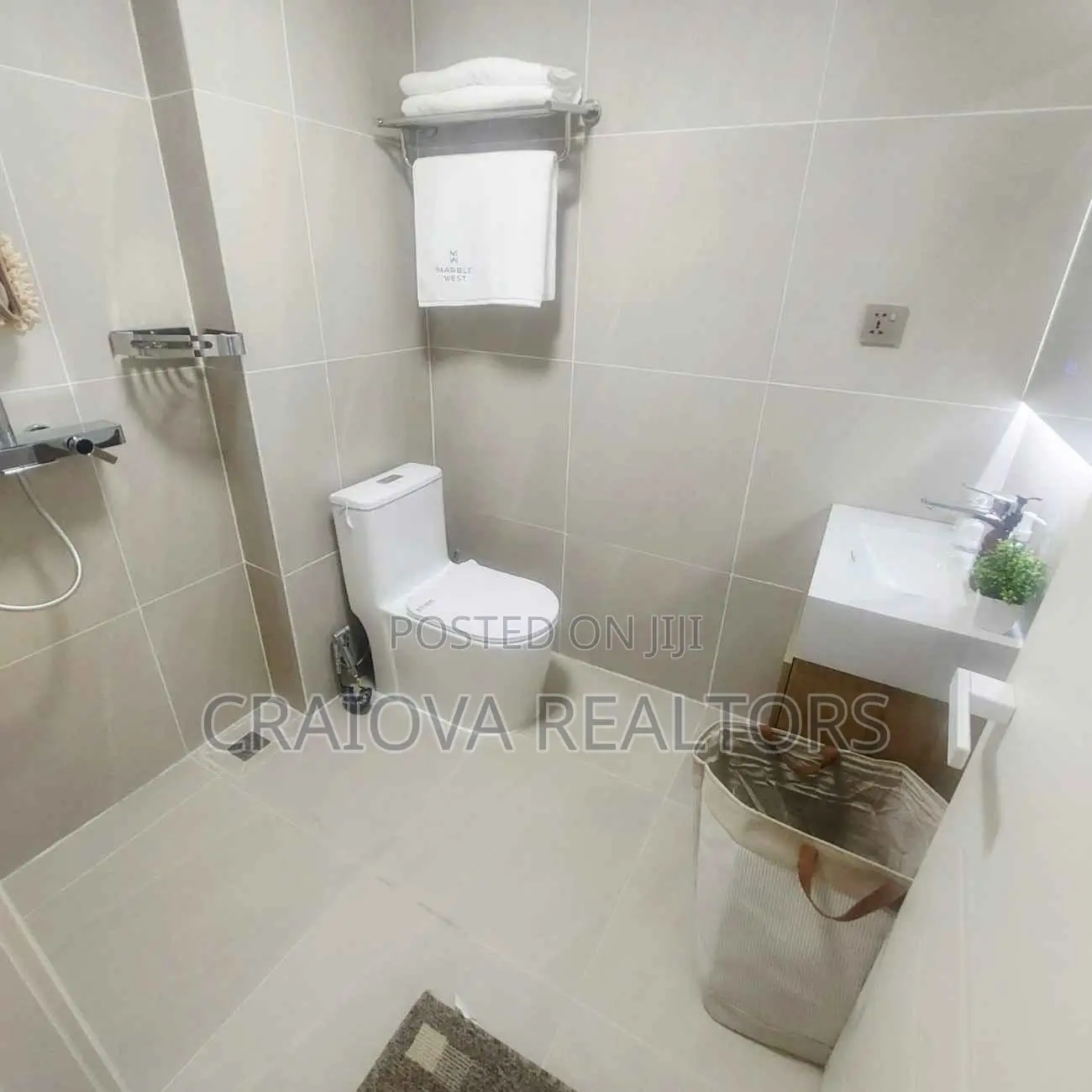 Studio Apartment in Spring Valley for sale