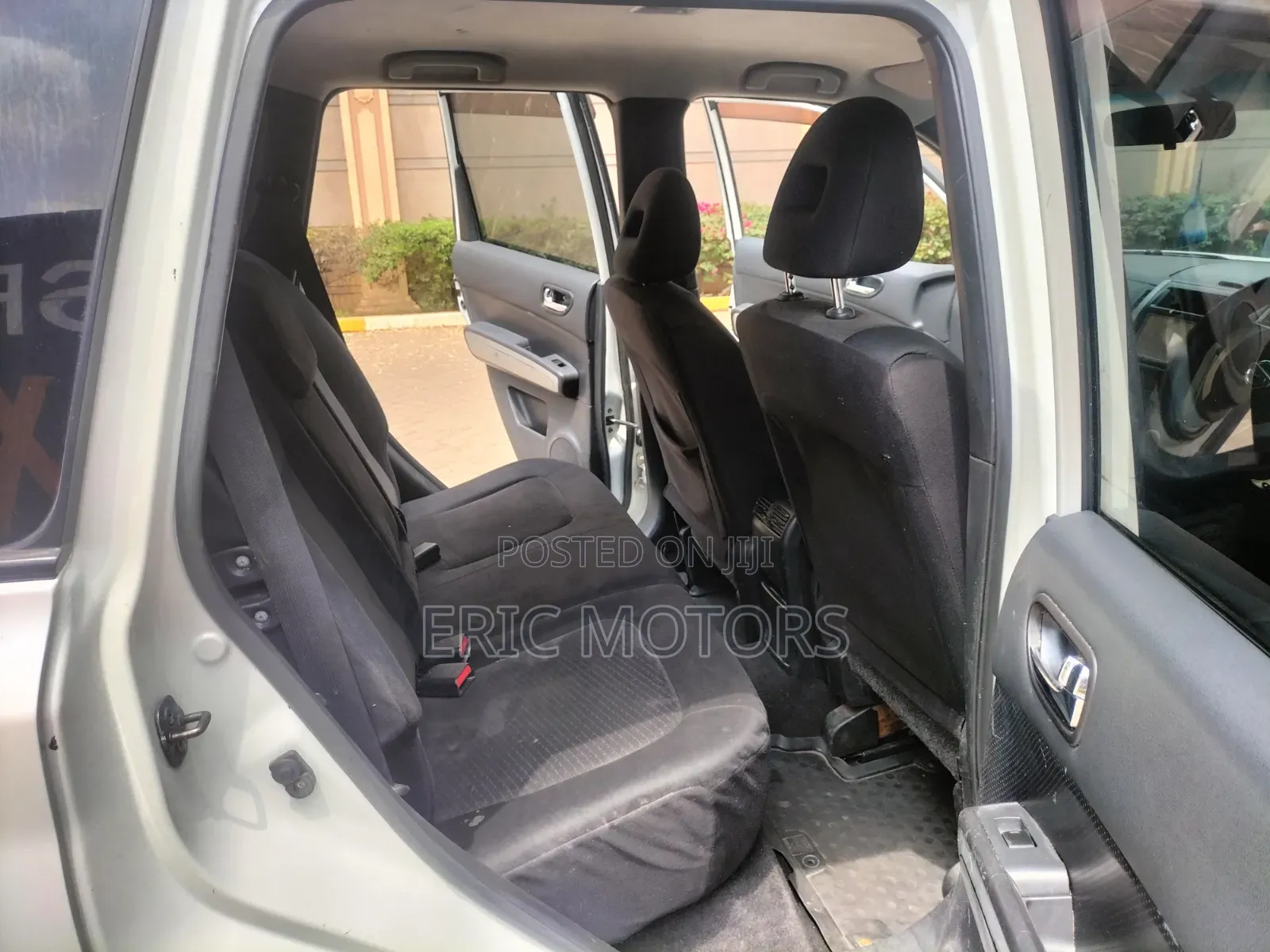 Nissan X-Trail 2011 White