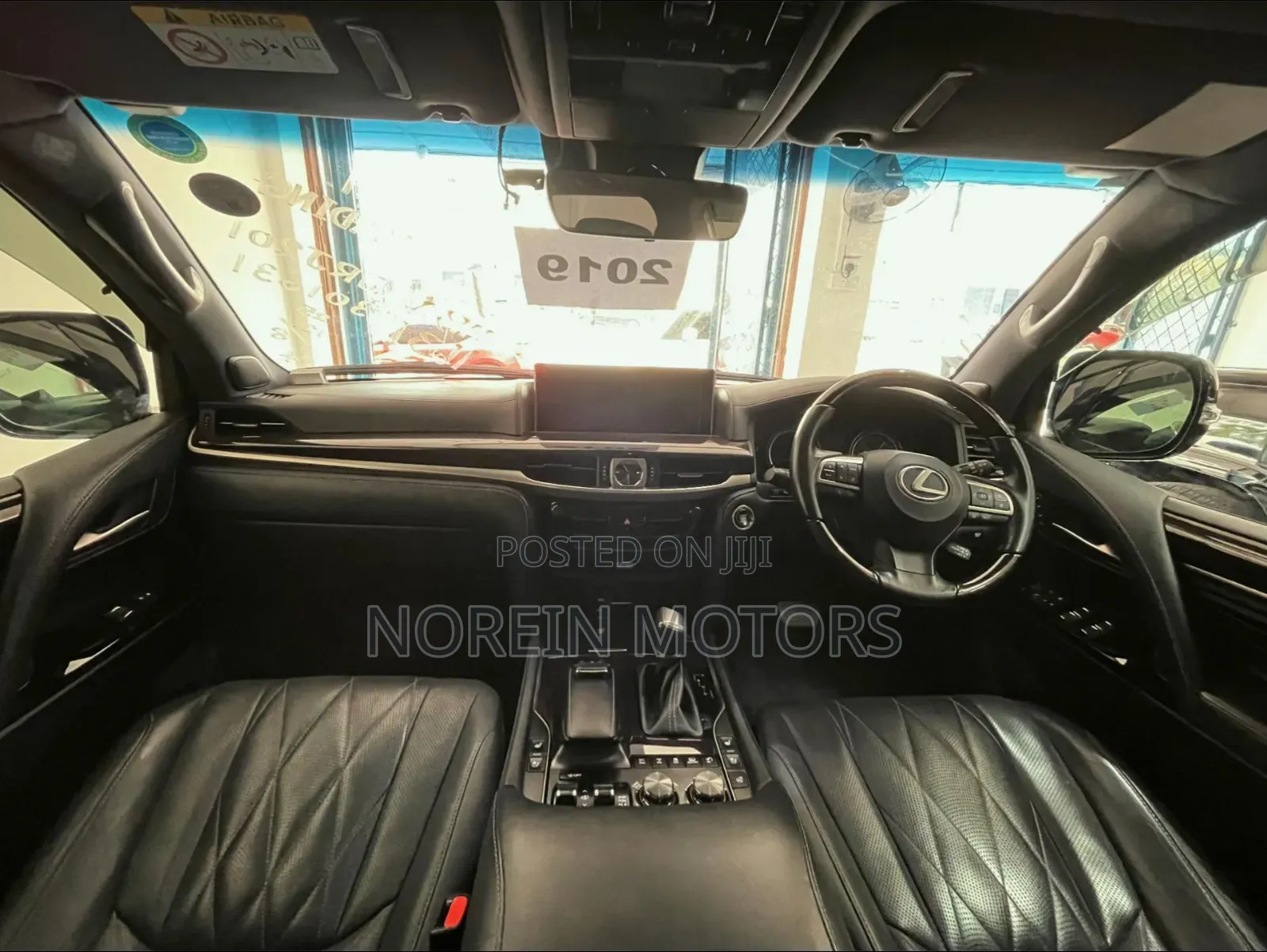 Lexus LX 2019 Black