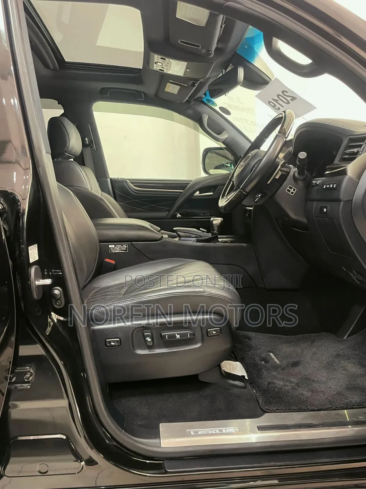 Lexus LX 2019 Black