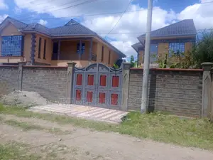 2bdrm Mansion in Arusha Court, Complex Utawala for rent