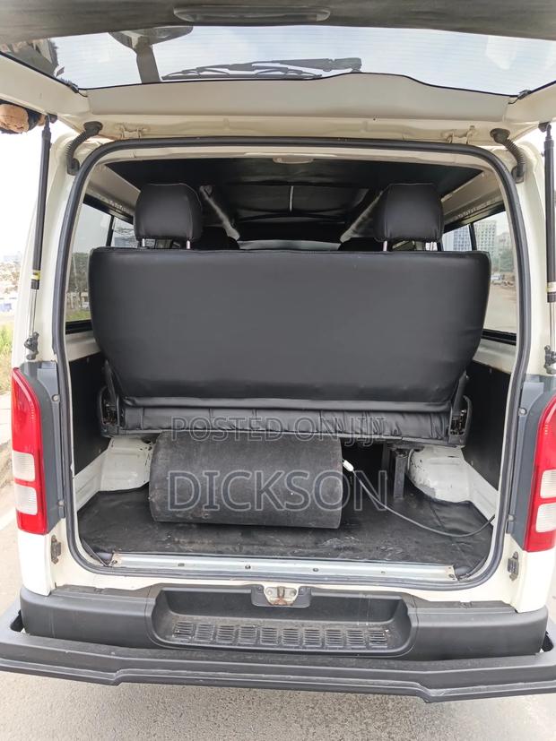Toyota HiAce 2014 White - thumbnail 6