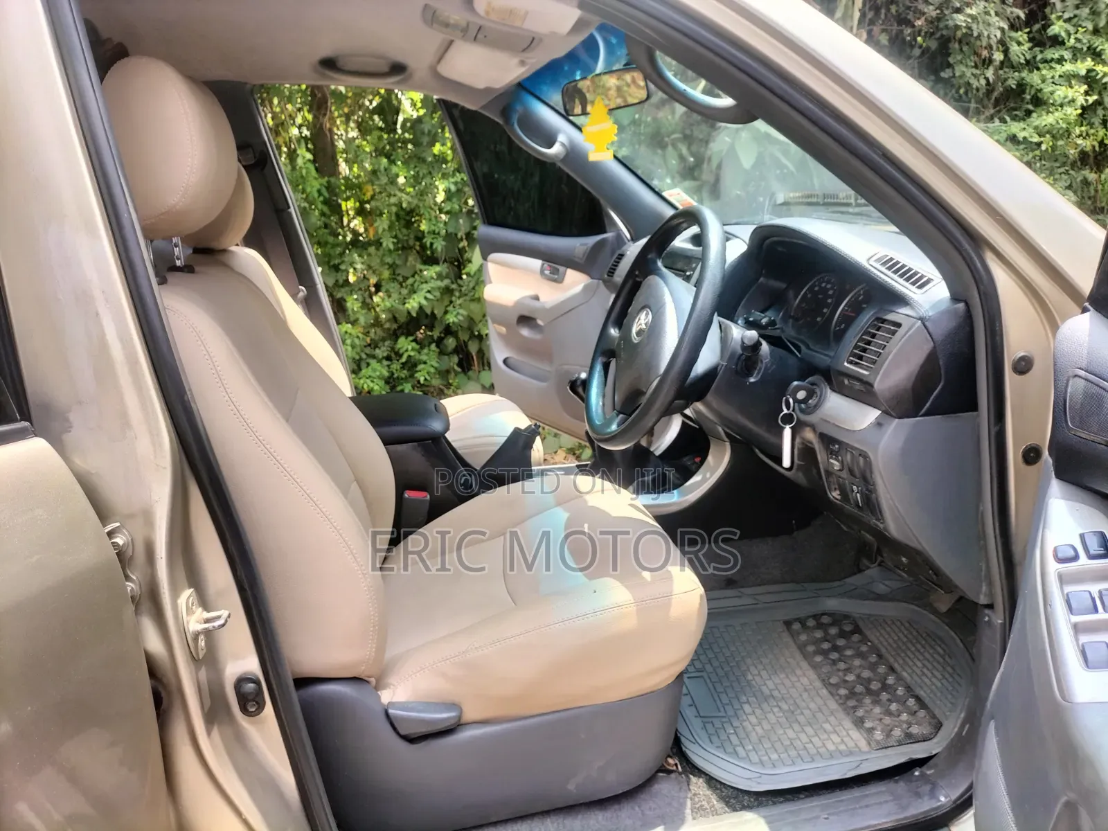 Toyota Land Cruiser Prado 2006 Brown