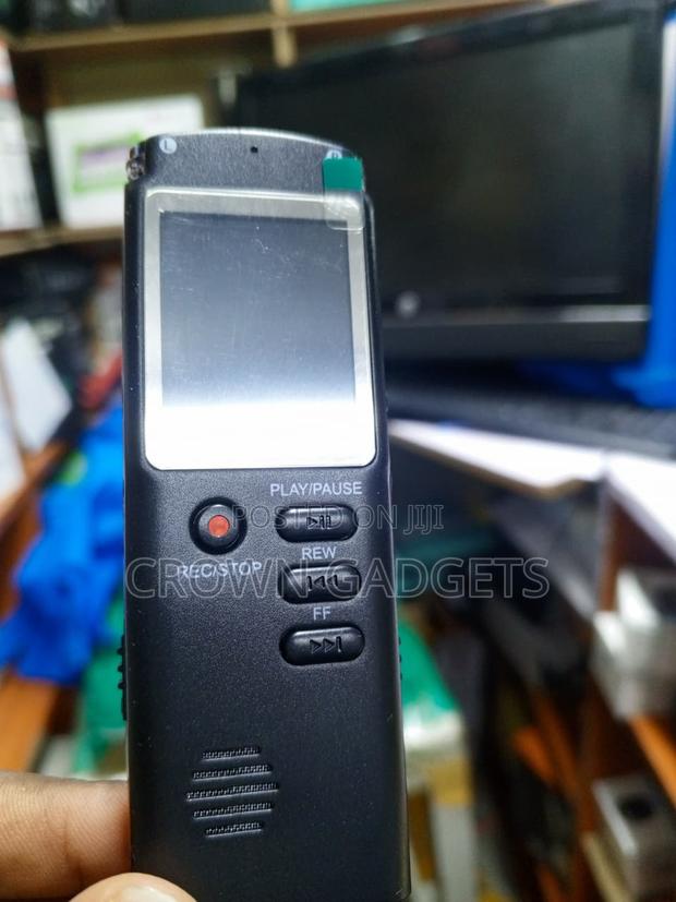 Rechargeable Digital Voice Recorder With MP3 Playback - thumbnail 3
