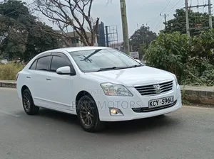 Toyota Premio 2014 Off white