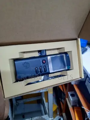 Rechargeable 8GB Voice Recorder With MP3 Music Player