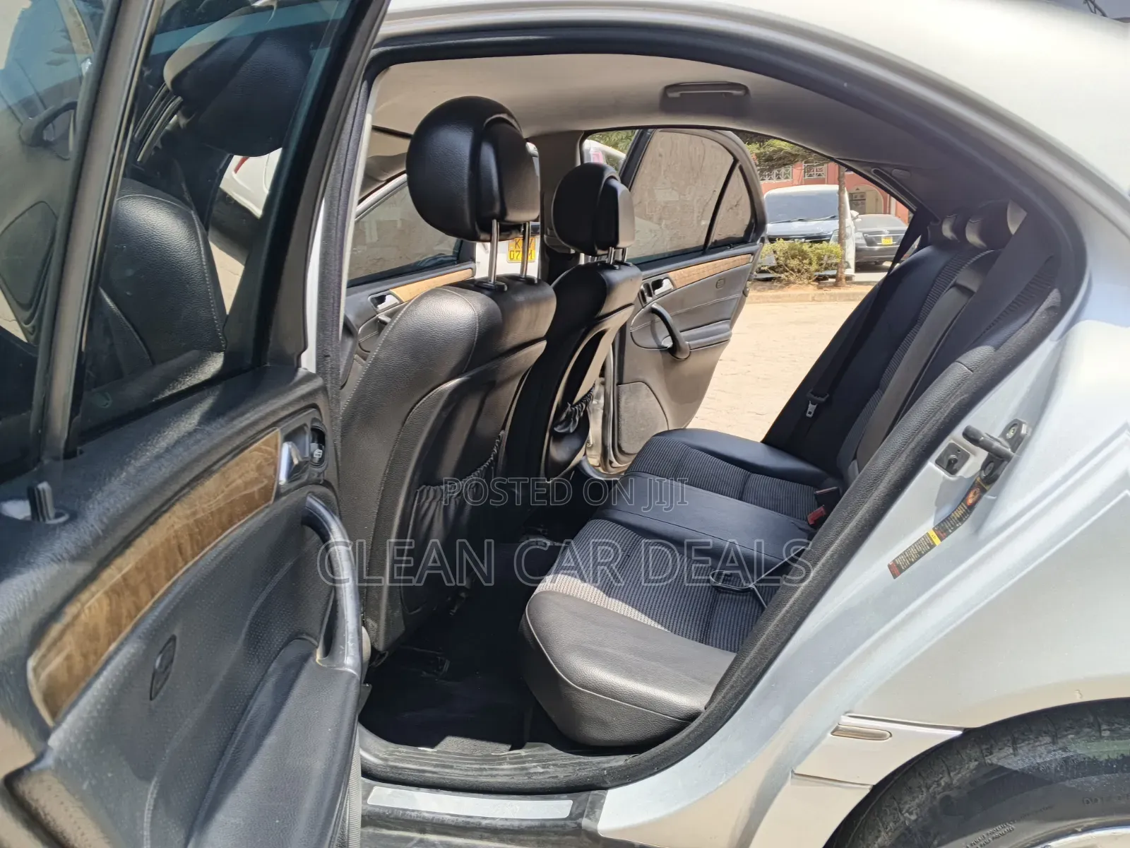 Mercedes-Benz C200 2007 Silver