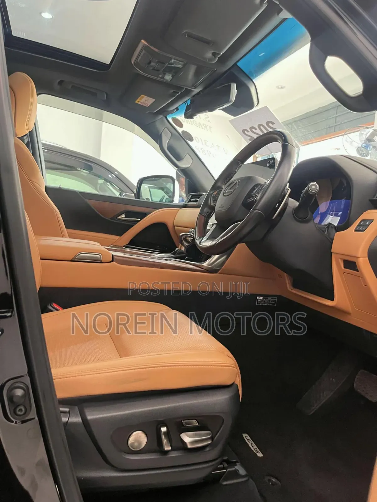 Lexus LX 2022 Black