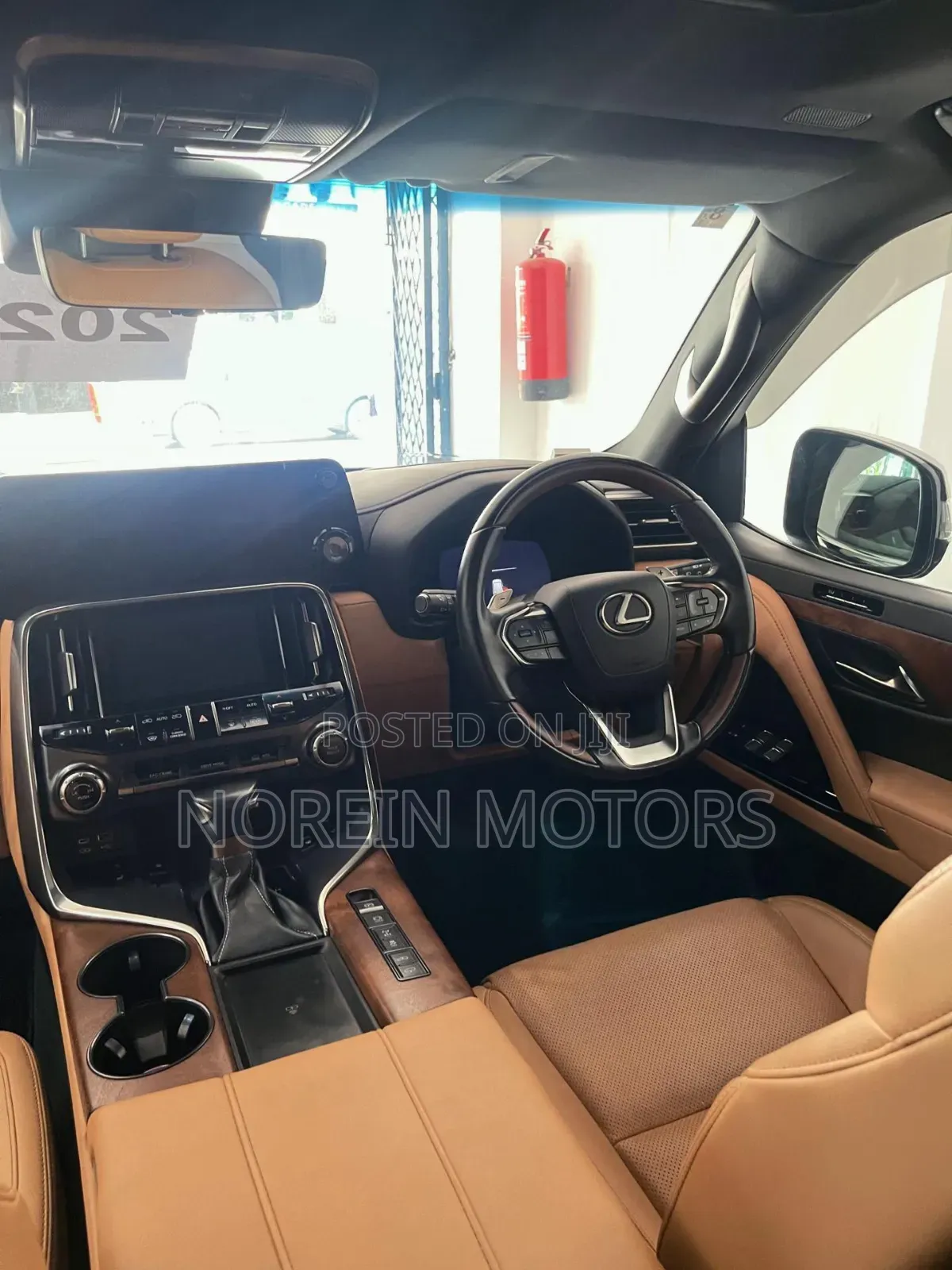Lexus LX 2022 Black