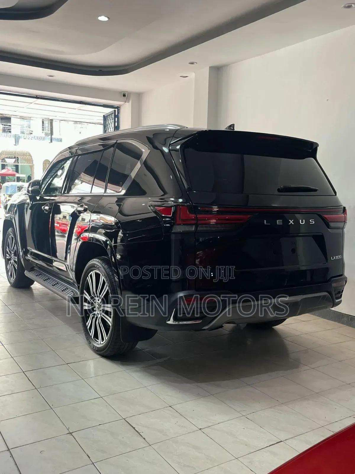 Lexus LX 2022 Black