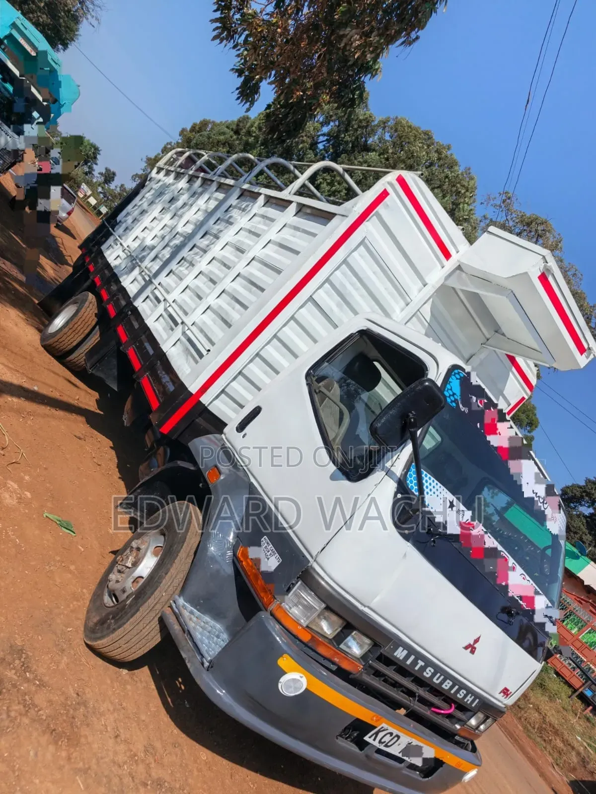 Mitsubishi Fh 215