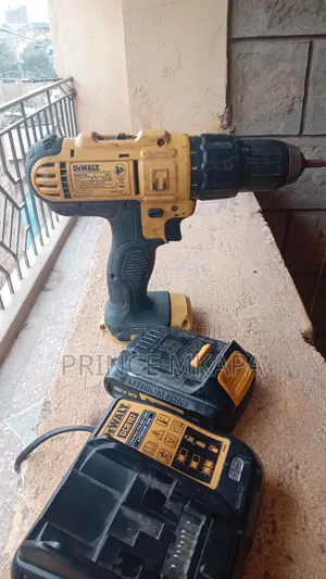 Dewalt DCD776 Cordless Drill