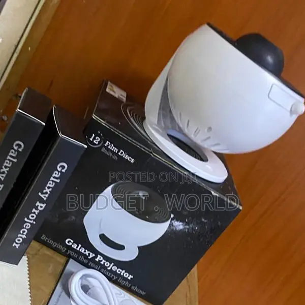 Y01 HD Galaxy Projector With Interchangeable Space Projection Films