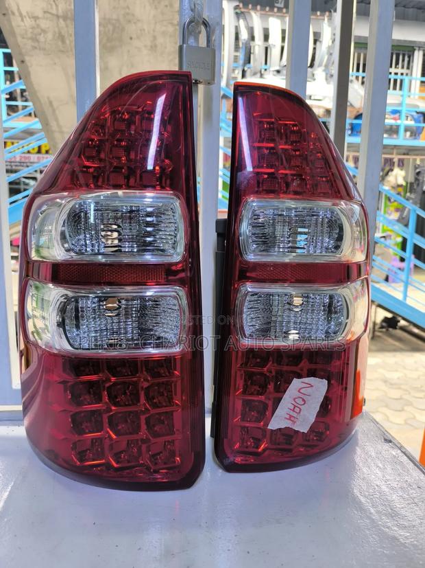 Toyota Noah 2012 Taillight/Backlight Available - thumbnail 2