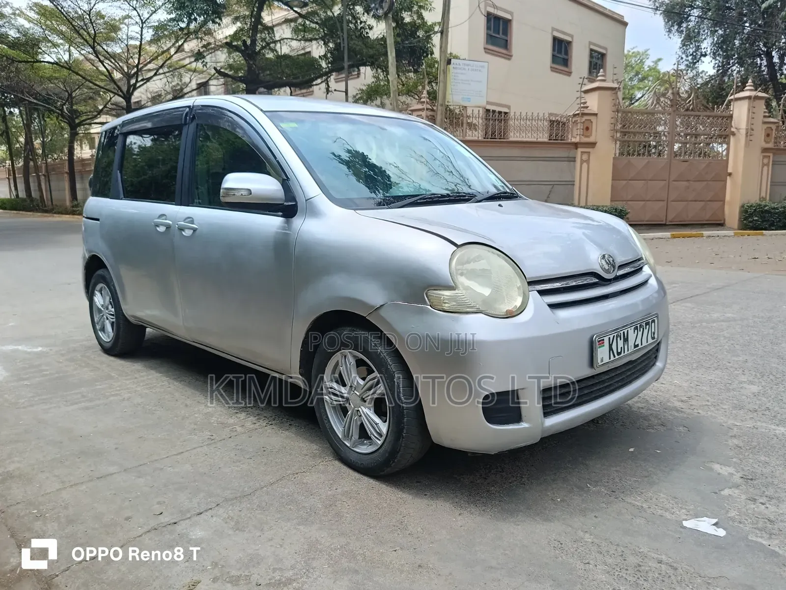 Toyota Sienta 2007 Silver