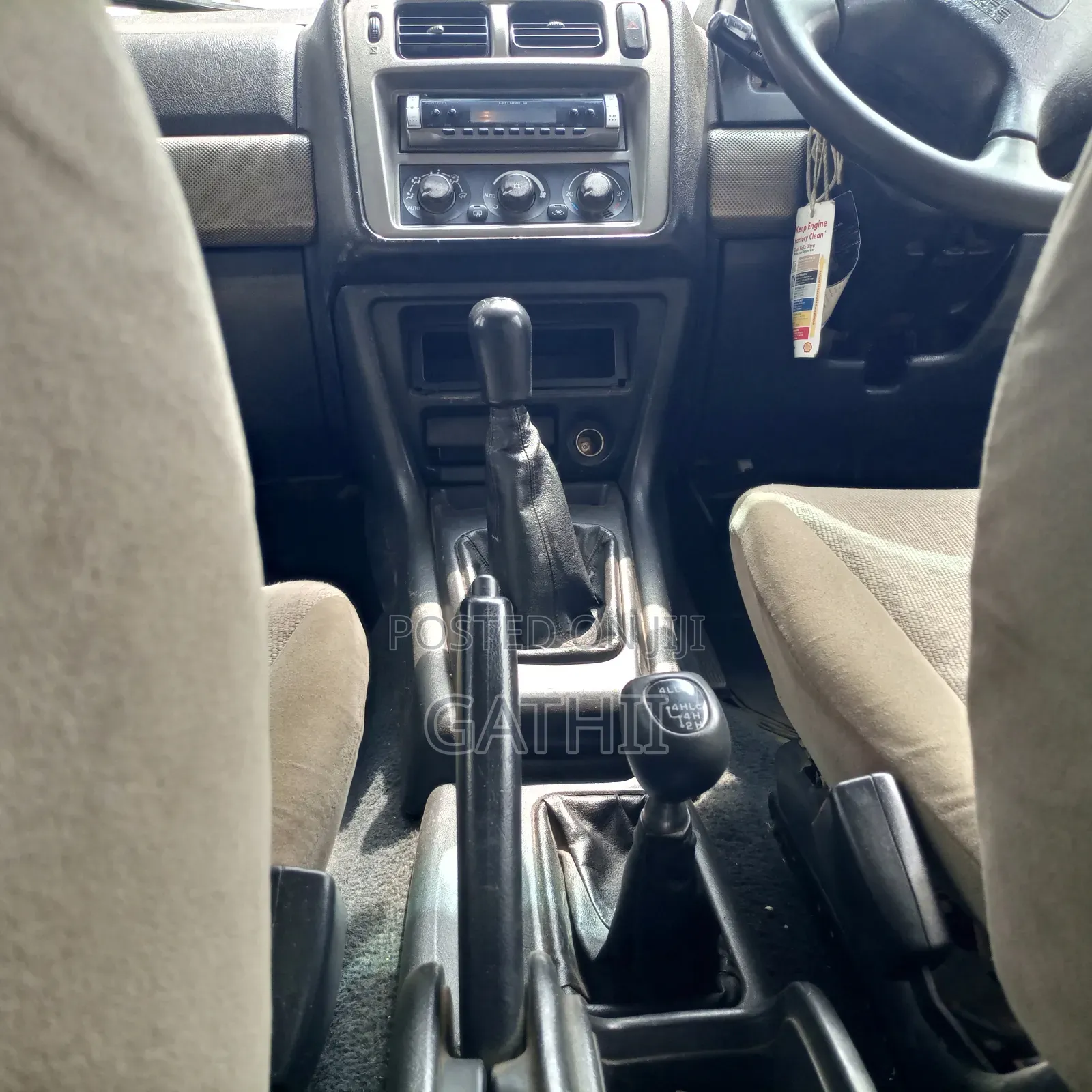 Mitsubishi Pajero 2009 White