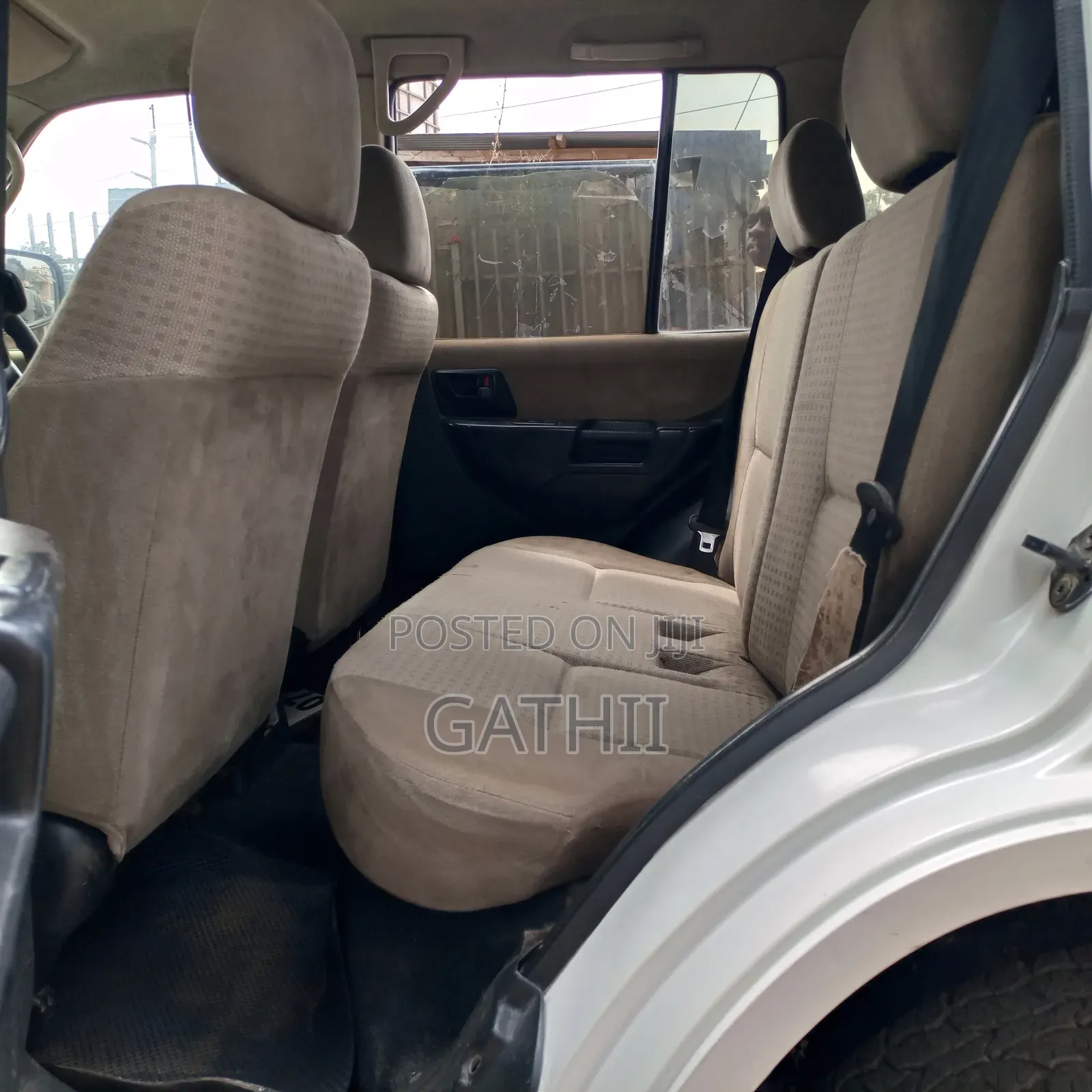 Mitsubishi Pajero 2009 White