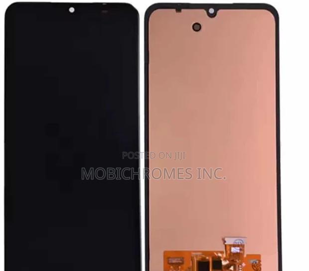 Samsung A01 Screen Replacement - thumbnail 2