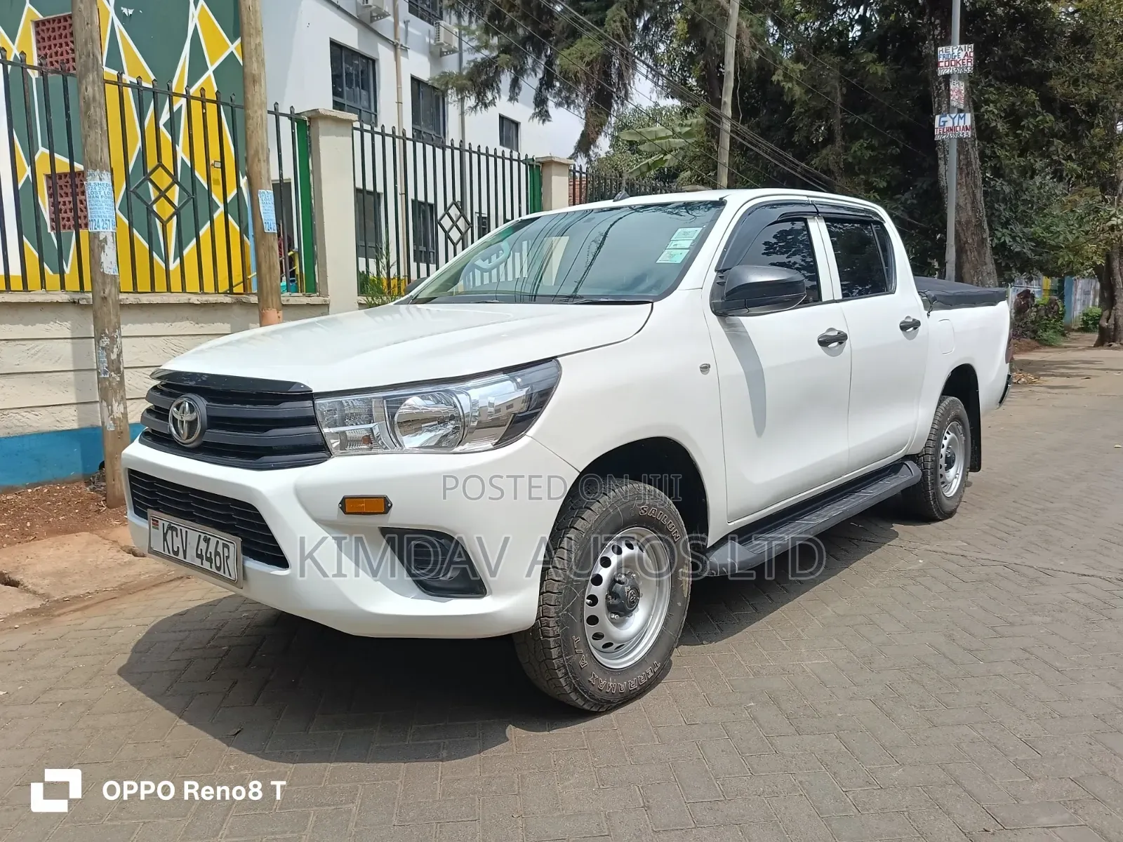 Toyota Hilux 2019 White