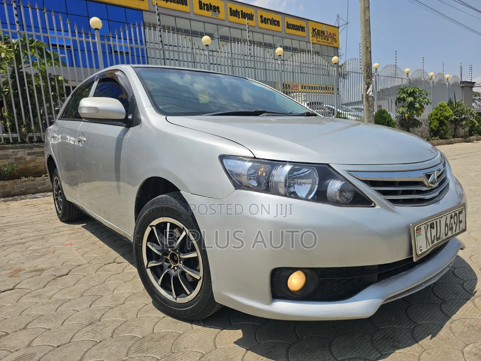 Toyota Allion 2012 Silver