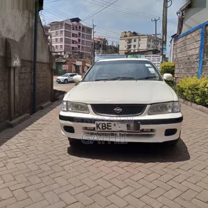 Nissan Sunny 2000 White