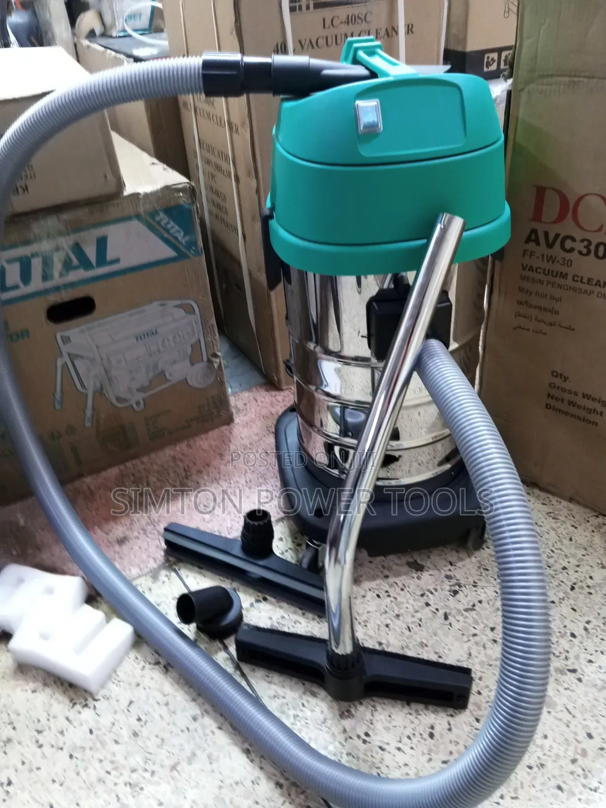 30L DCA Vacuum Cleaner