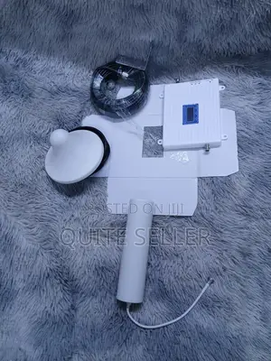 4G LTE Signal Amplifier With High Gain Outdoor Antenna
