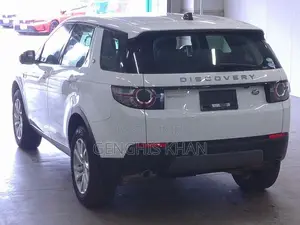Land Rover Discovery Sport 2019 White