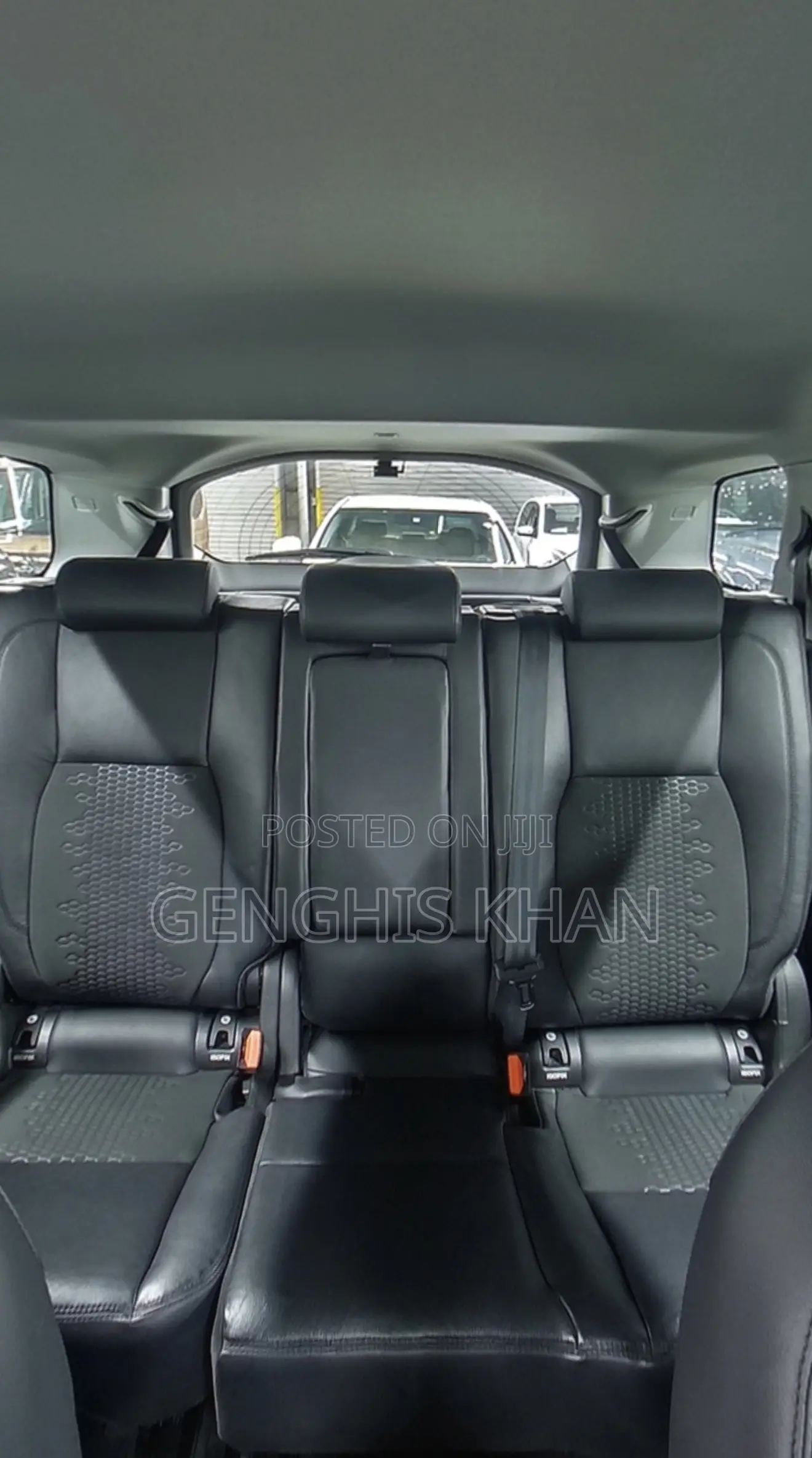 Land Rover Discovery Sport 2019 White