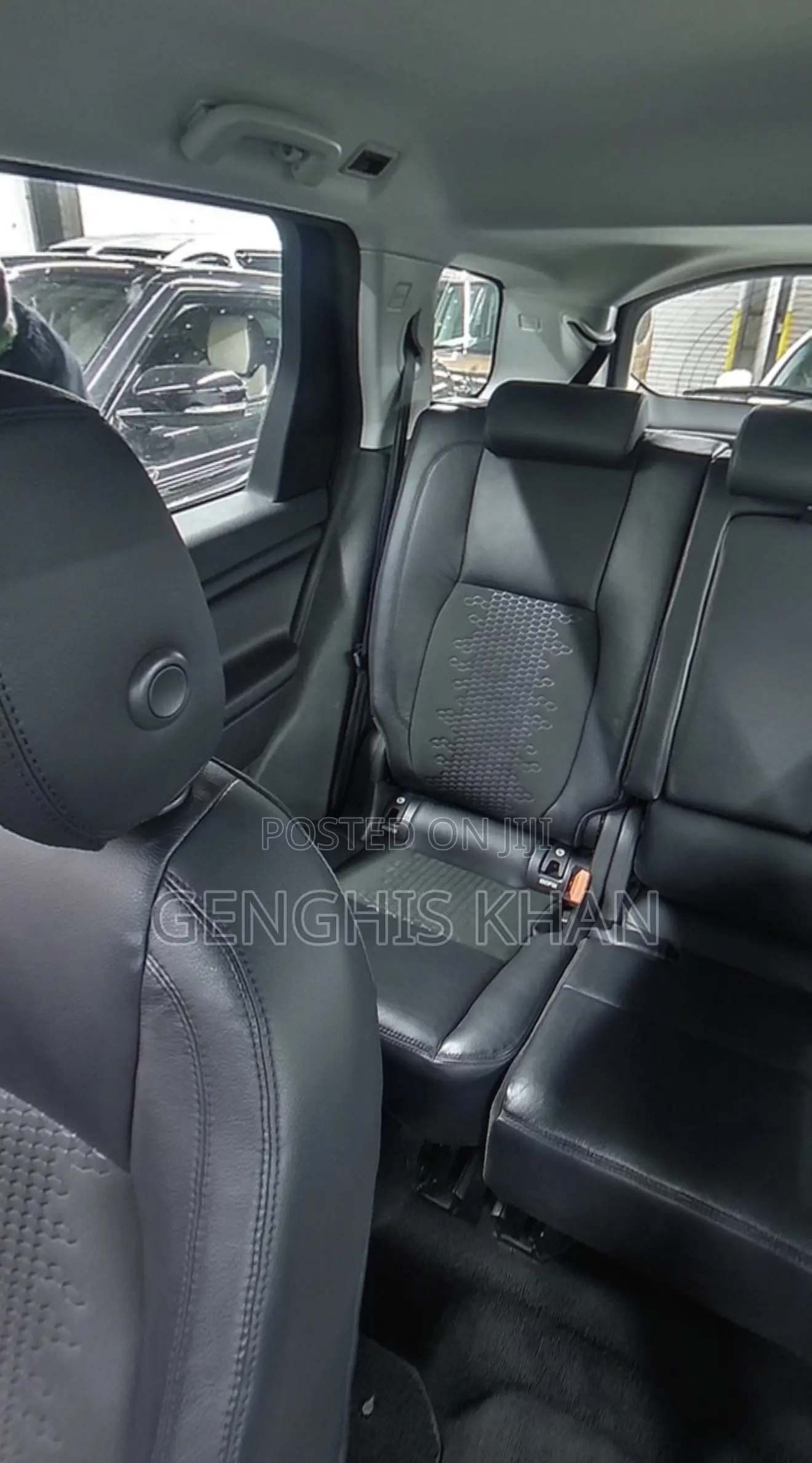 Land Rover Discovery Sport 2019 White