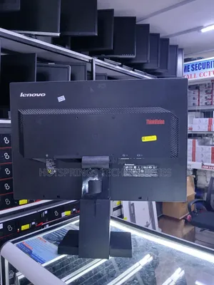 Lenovo ThinkVision L2250pwD
22-Inch Monitor