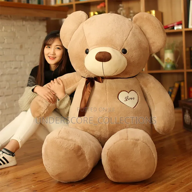 Giant Teddy Bears