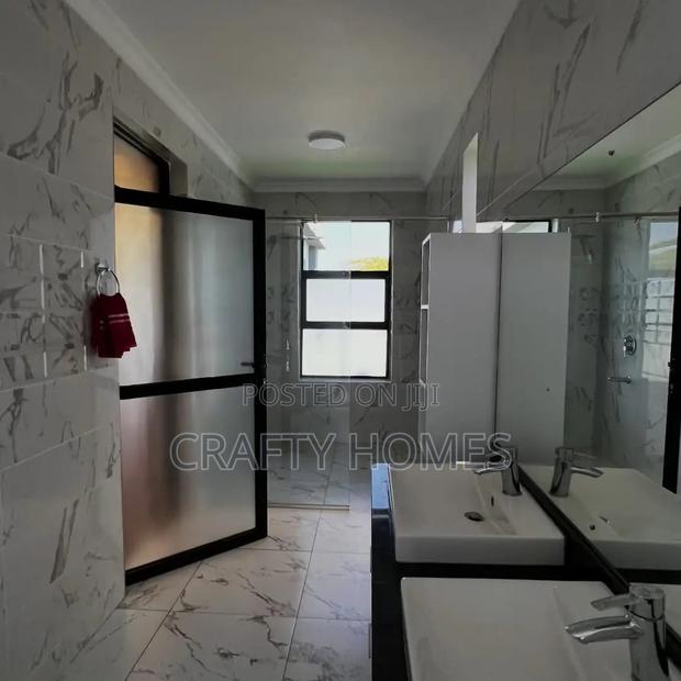Furnished 6bdrm Mansion in Karen for sale - thumbnail 10