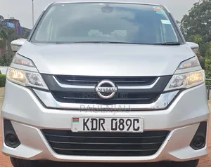 Nissan Serena 2017