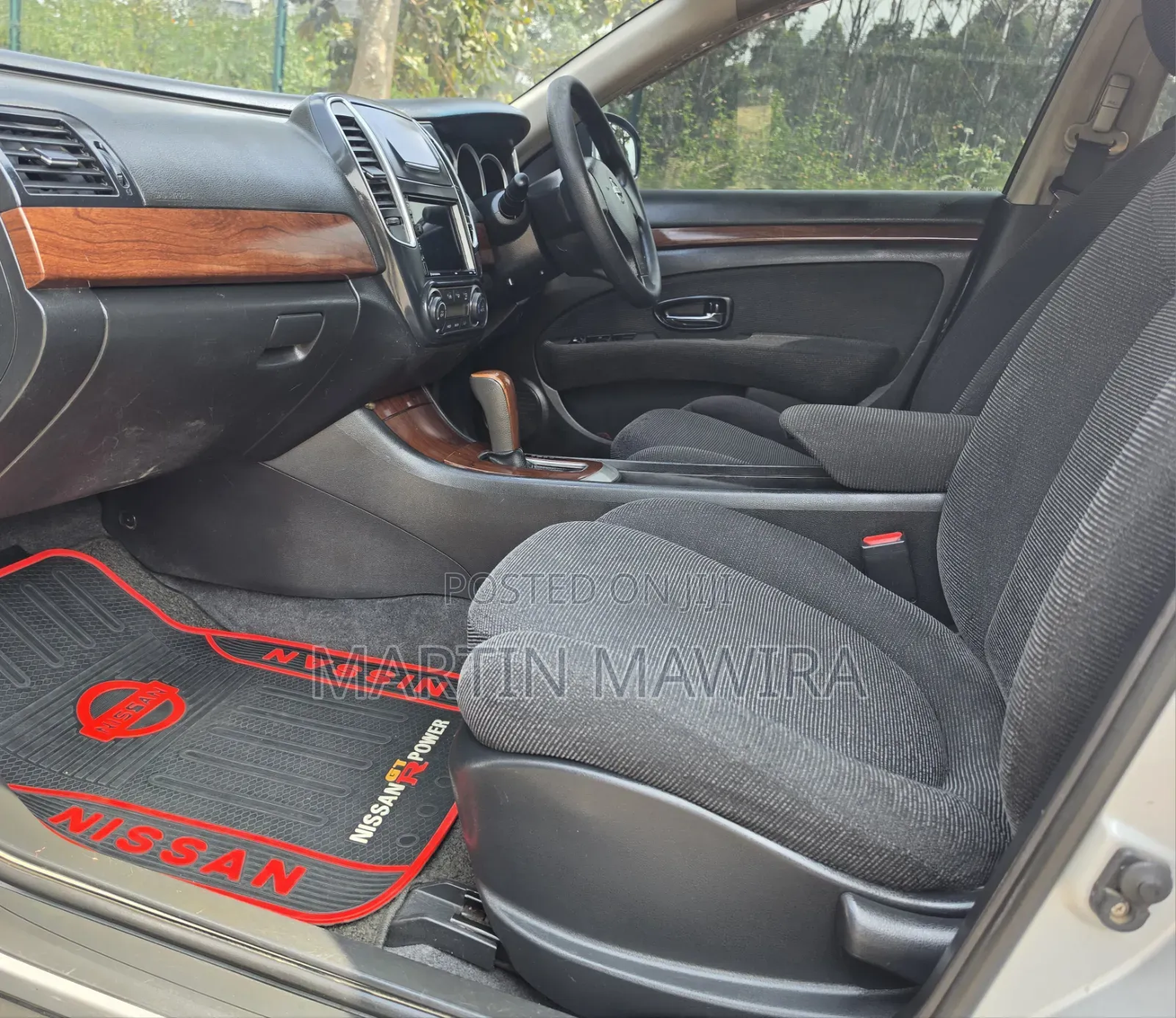 Nissan Bluebird 2012 Silver