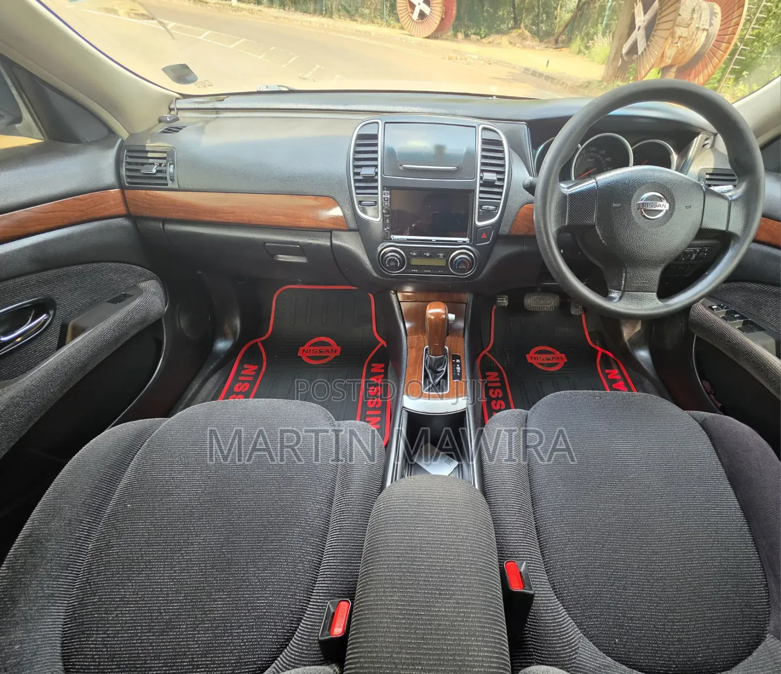 Nissan Bluebird 2012 Silver