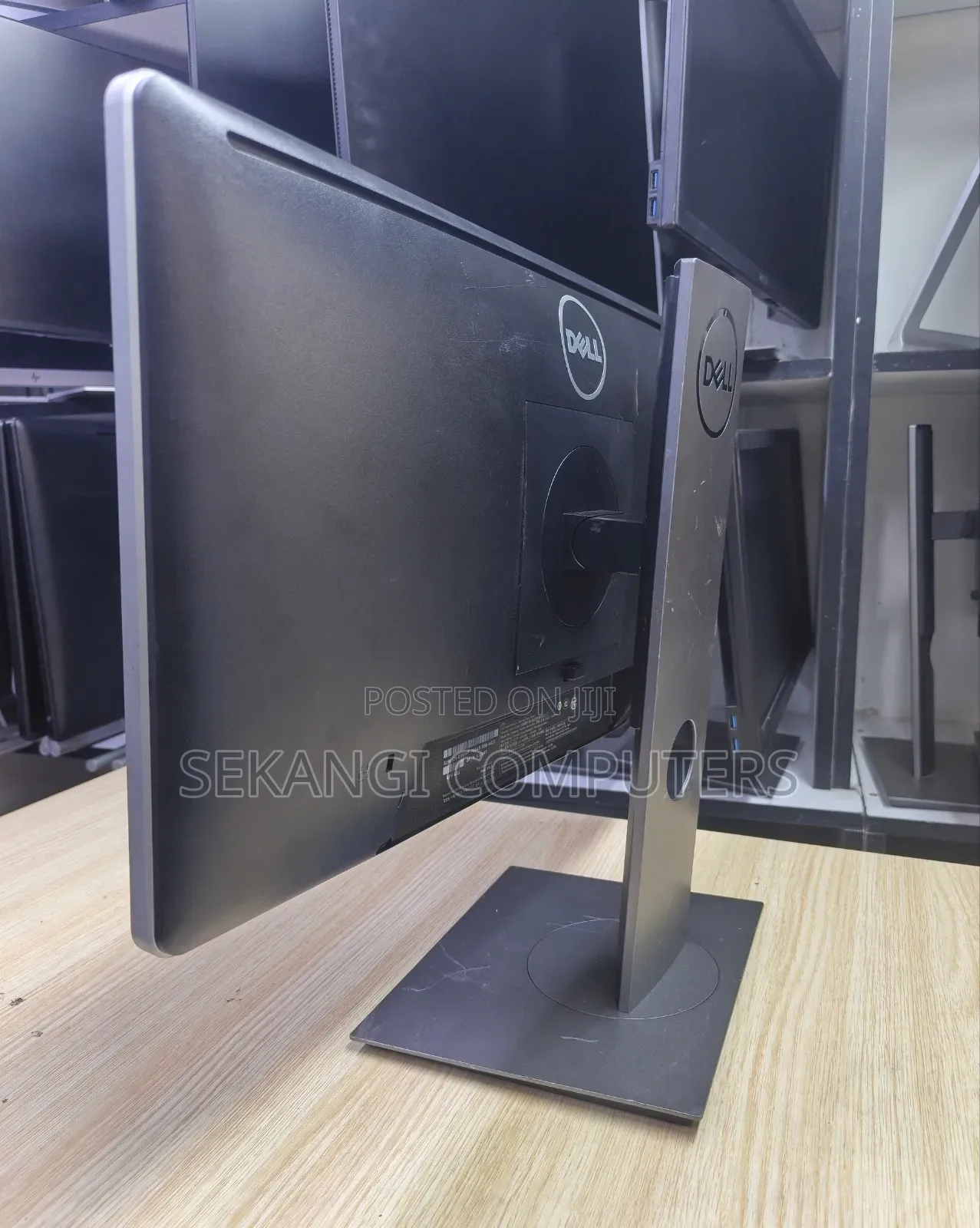Dell P2016H Monitor