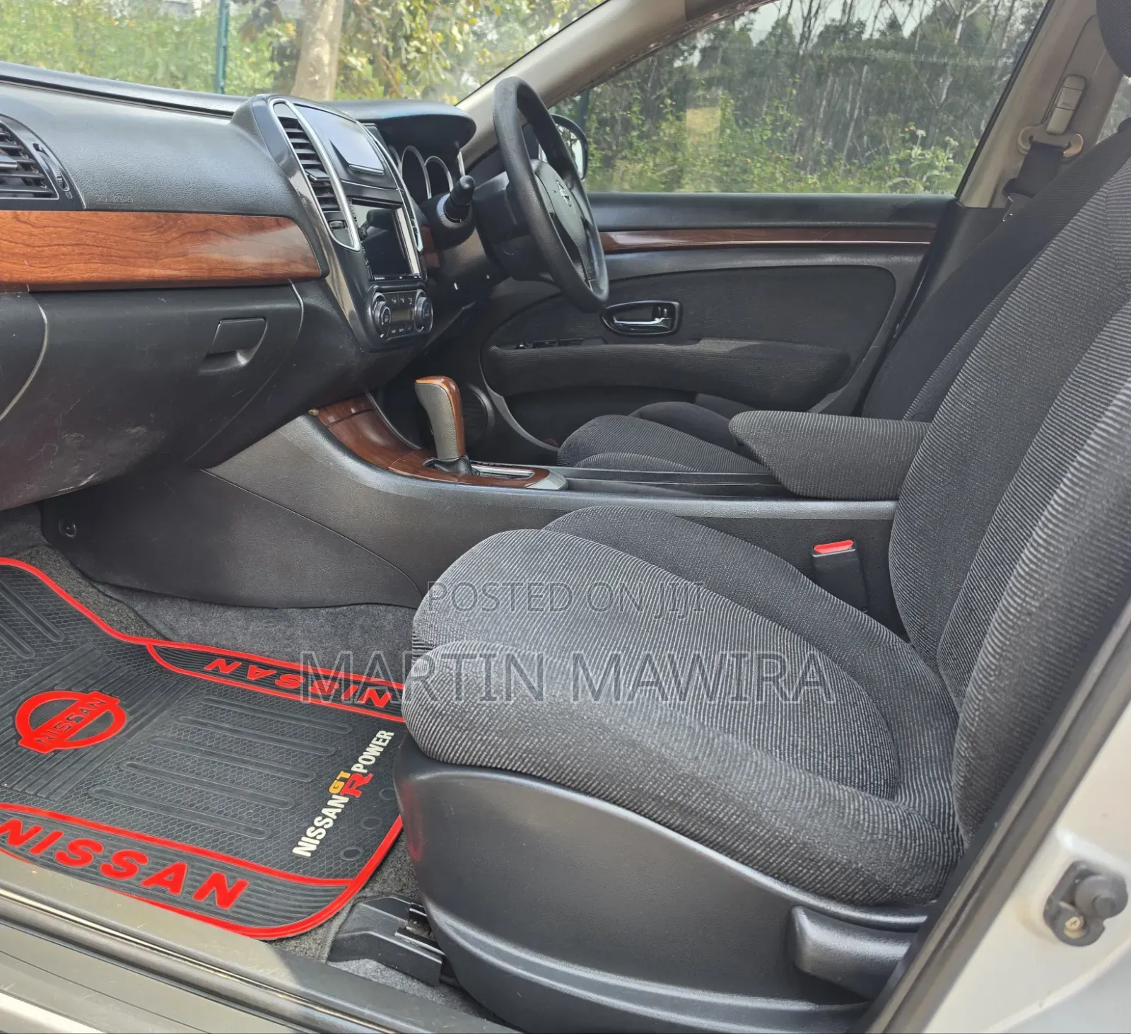 Nissan Bluebird 2012 Silver