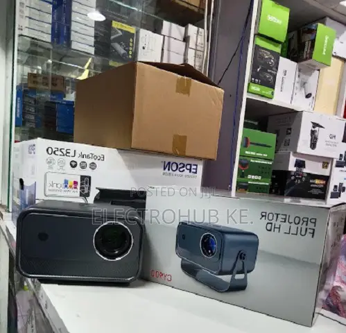 CY900 Portable Android Projector for Home Entertainment