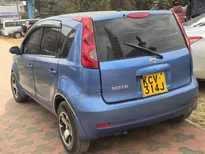 Nissan Note 2012 Blue