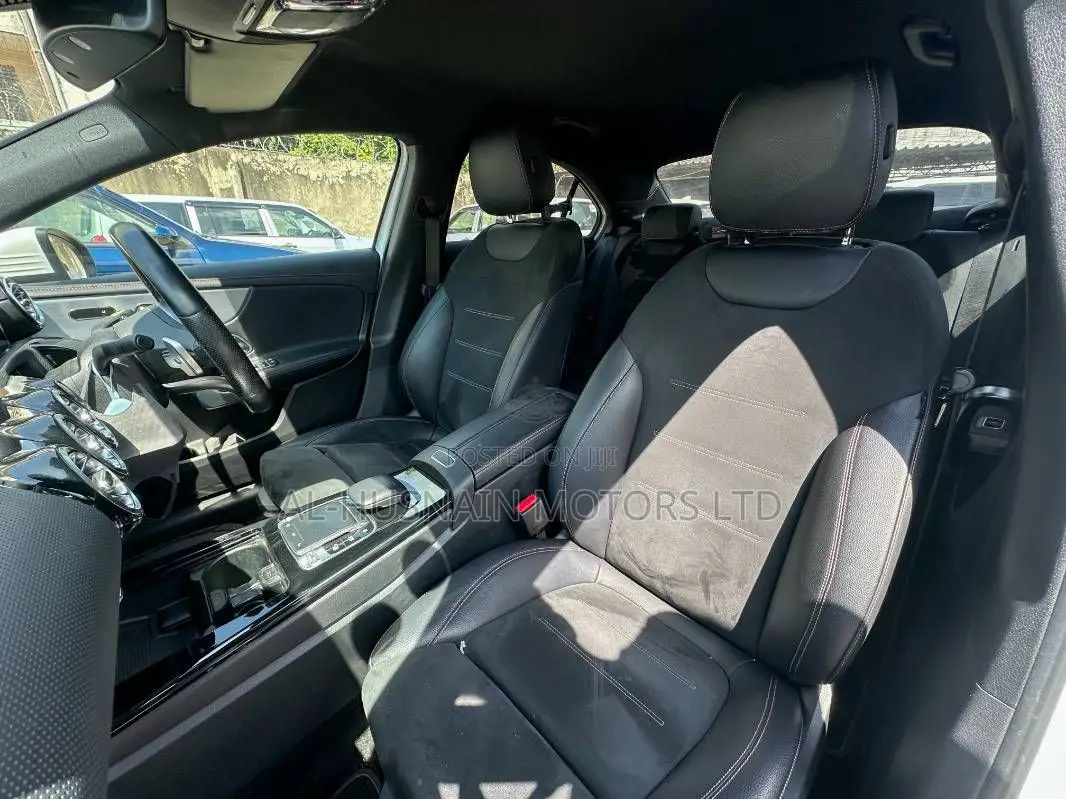 Mercedes-Benz A-Class 2019 Pearl