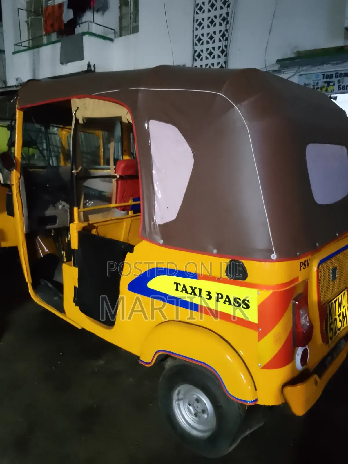 Bajaj RE 2022 Yellow