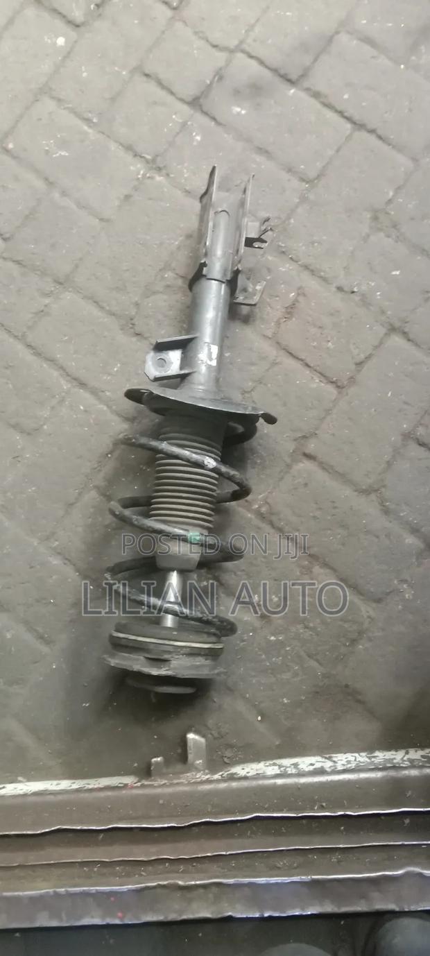 Nissan Extrail Nt31 Shock Absorber