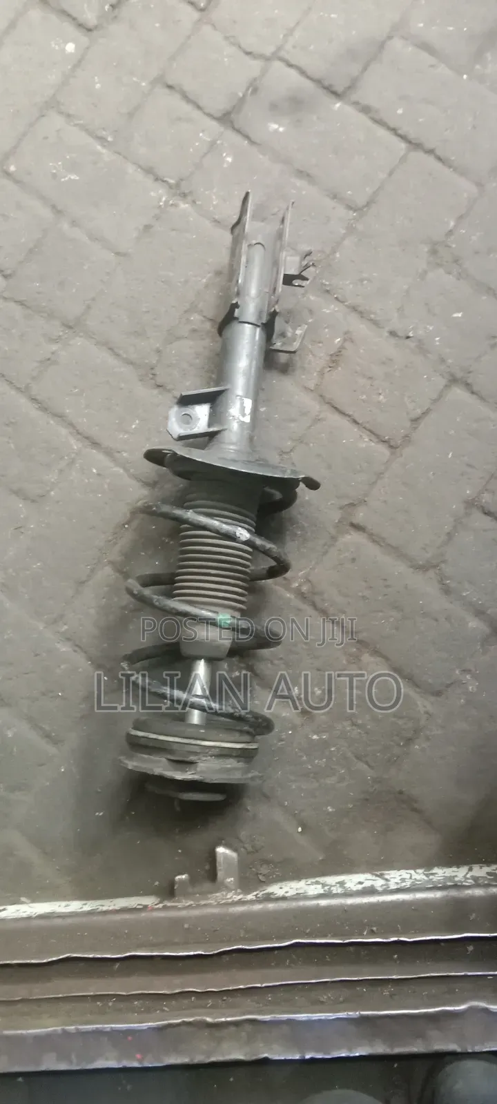 Nissan Extrail Nt31 Shock Absorber