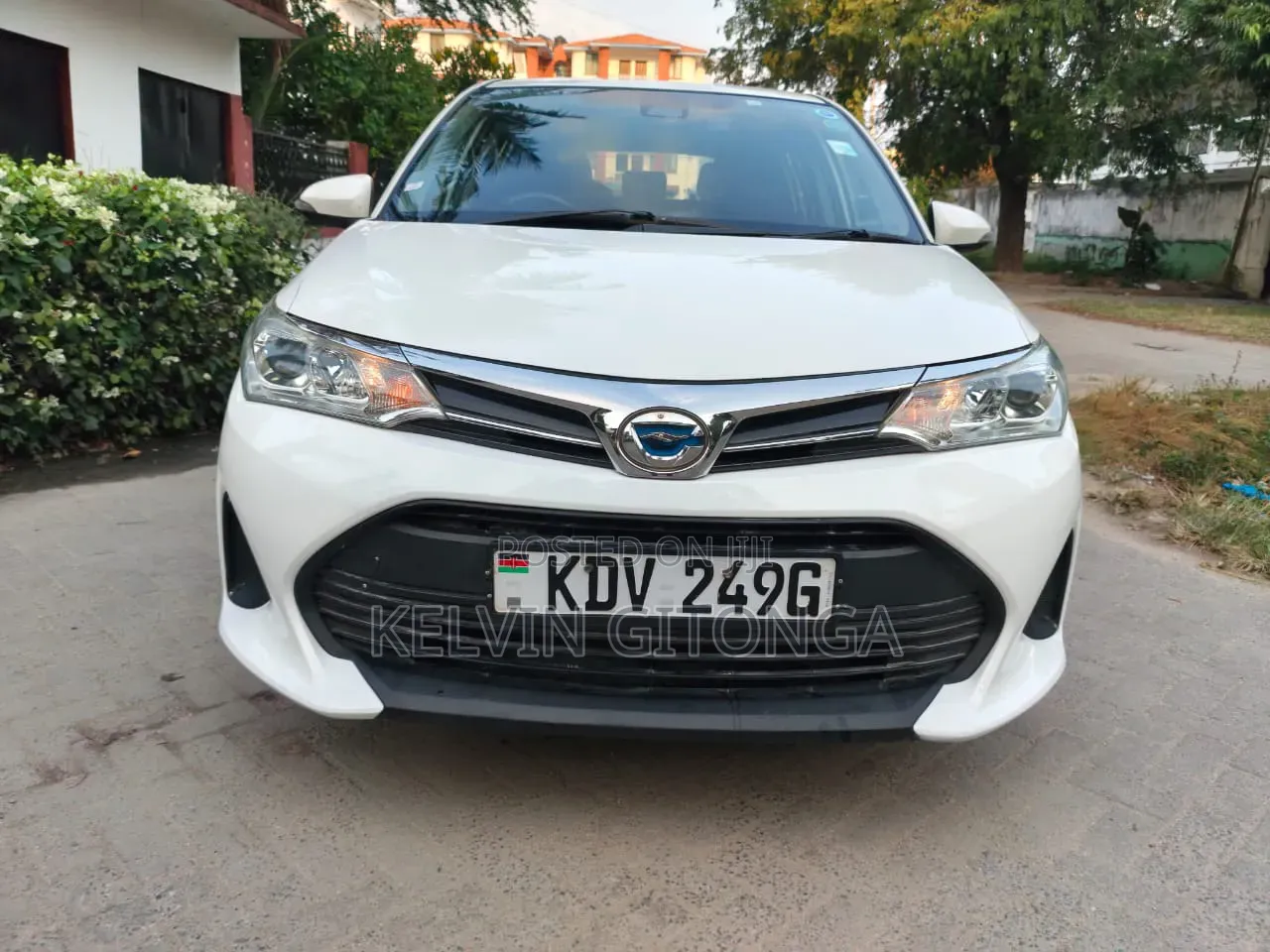 Toyota Corolla Fielder 2018 White
