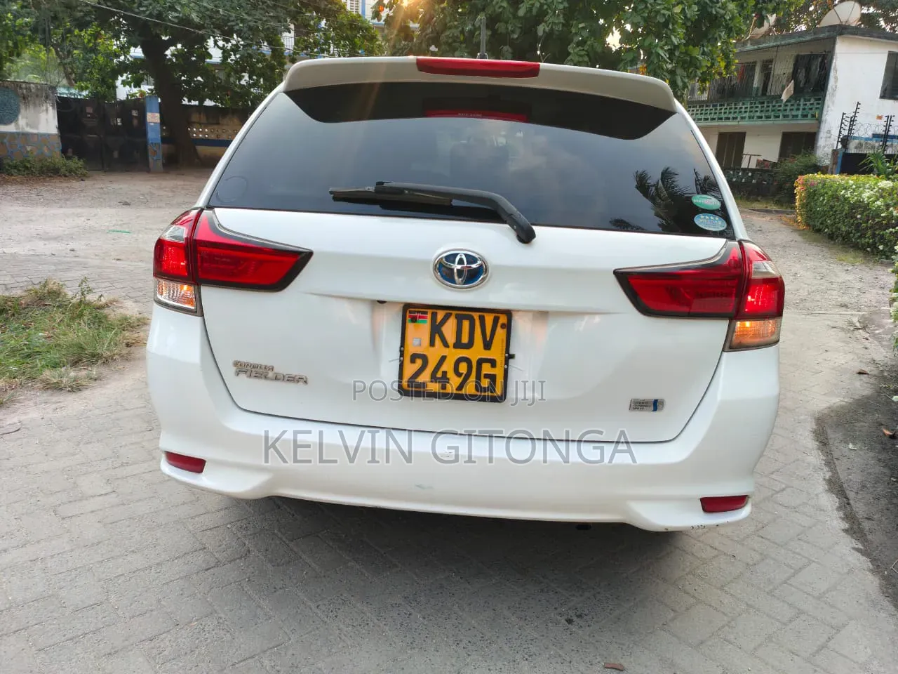 Toyota Corolla Fielder 2018 White