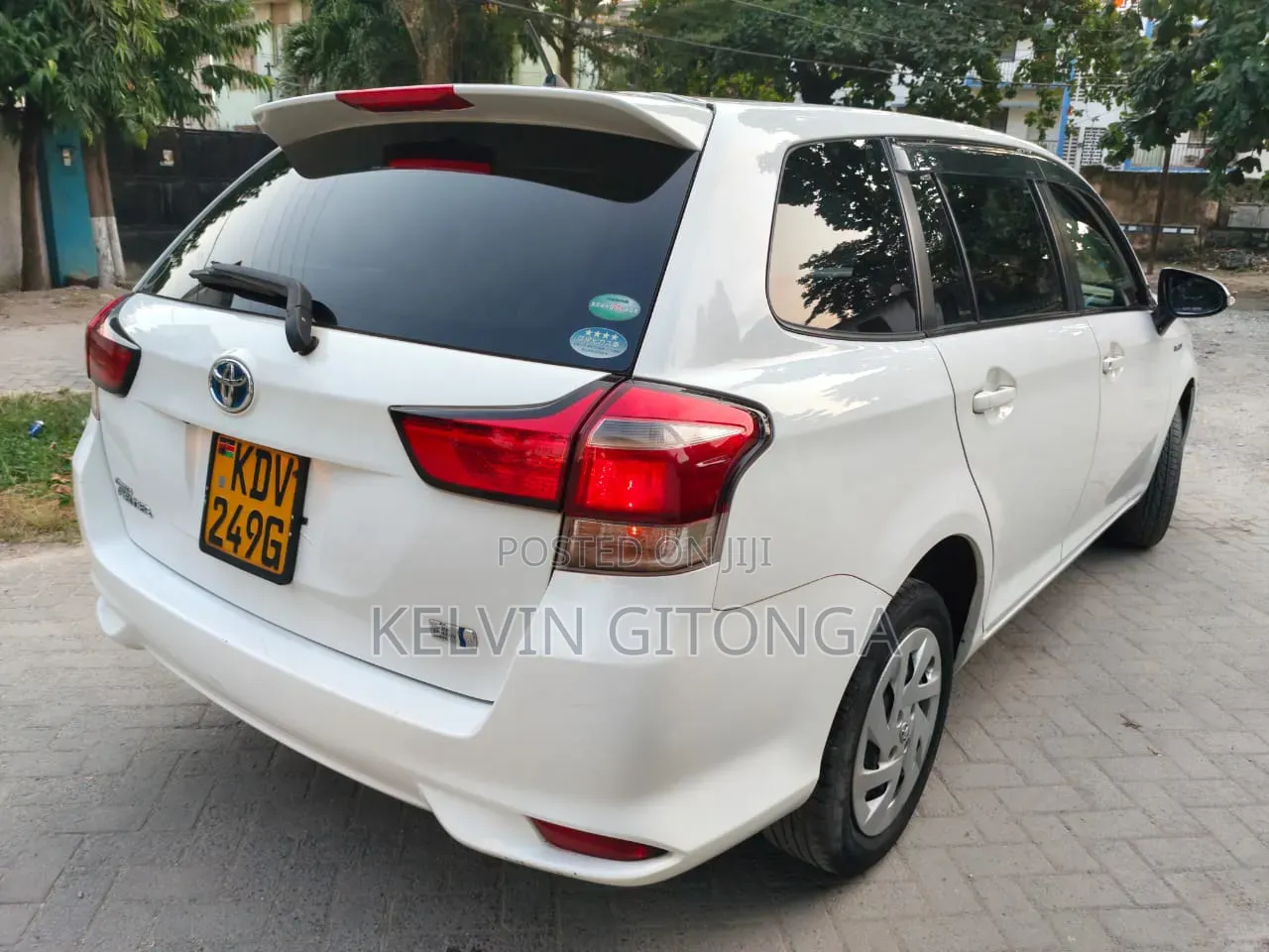 Toyota Corolla Fielder 2018 White